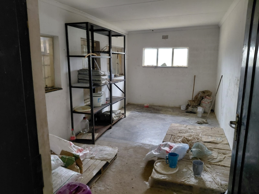 5 Bedroom Property for Sale in Roodekopjes Ah North West